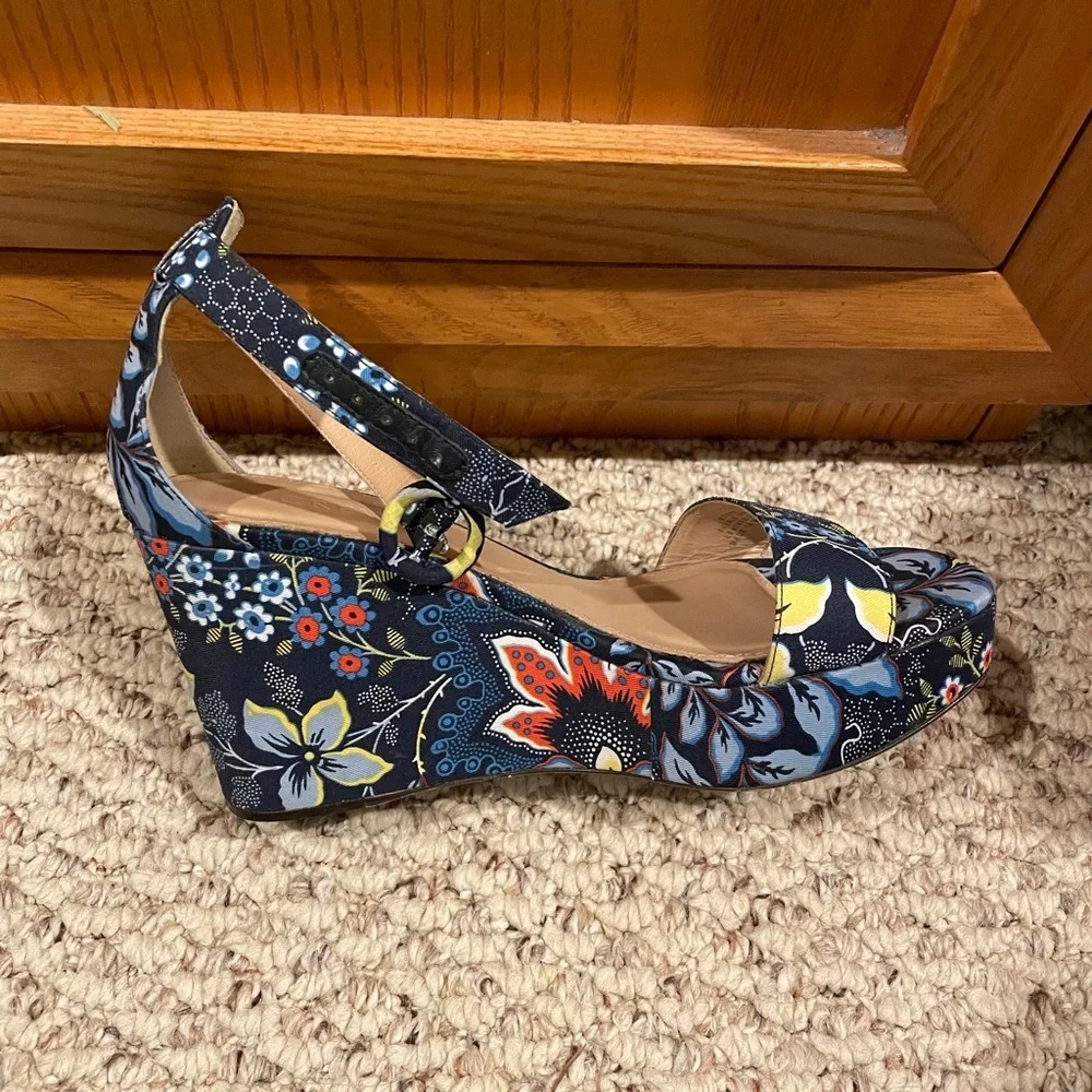 Beautiful JCrew batik wedge sandals